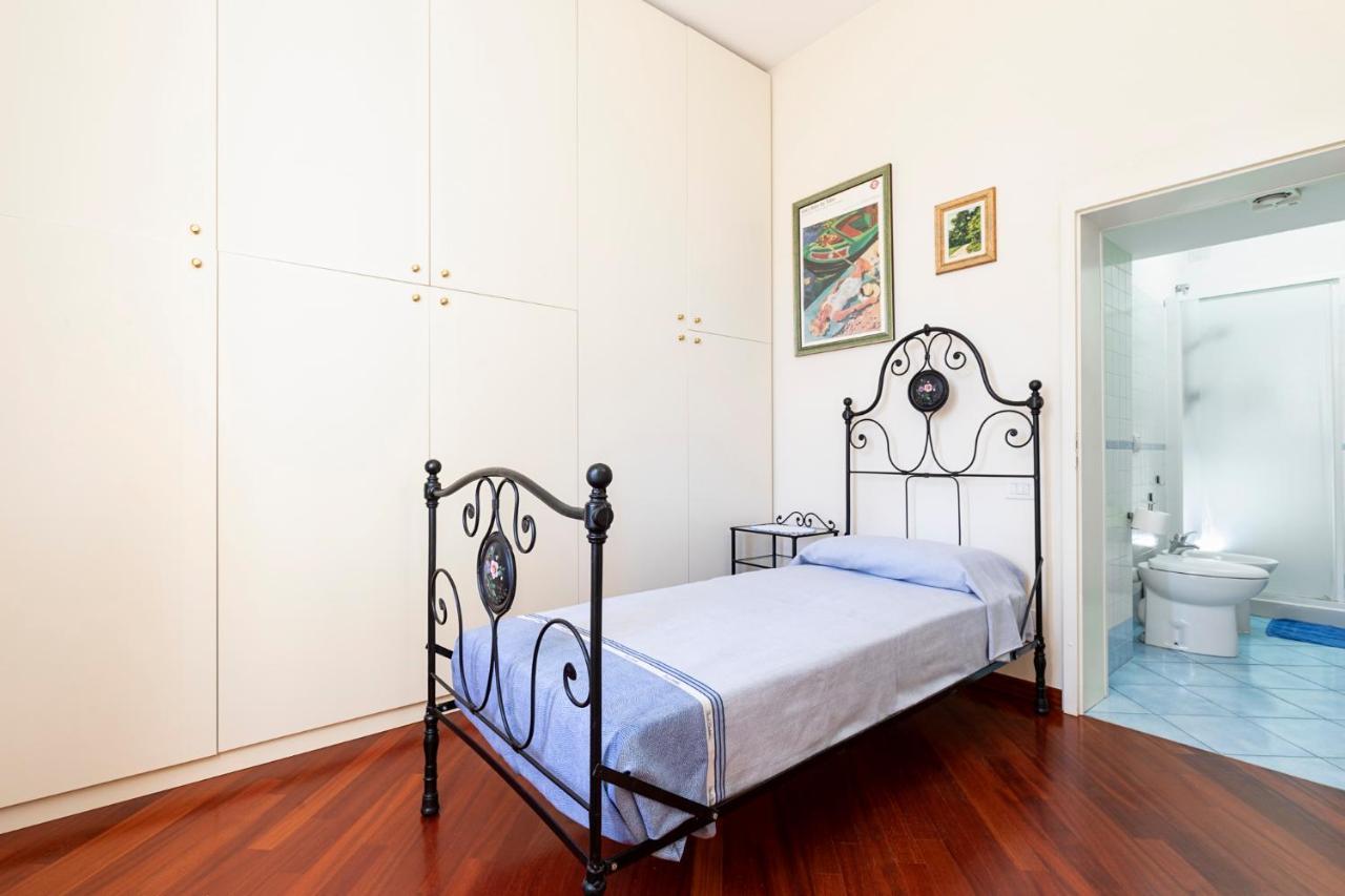 Bed and Breakfast Residenza Palazzo Marchesini Болонья Экстерьер фото